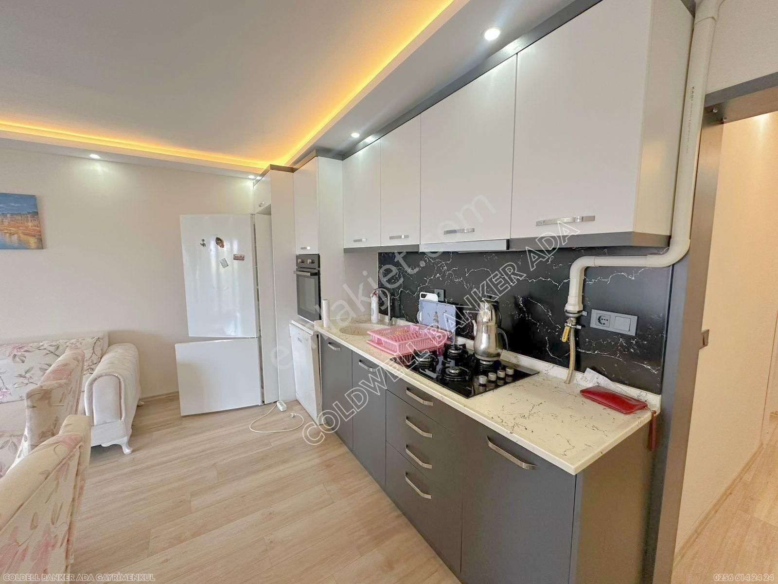 Kuşadası Kadınlar Denizi’nde Deniz Manzaralı 2+1 Kiralık Daire - Görsel 11