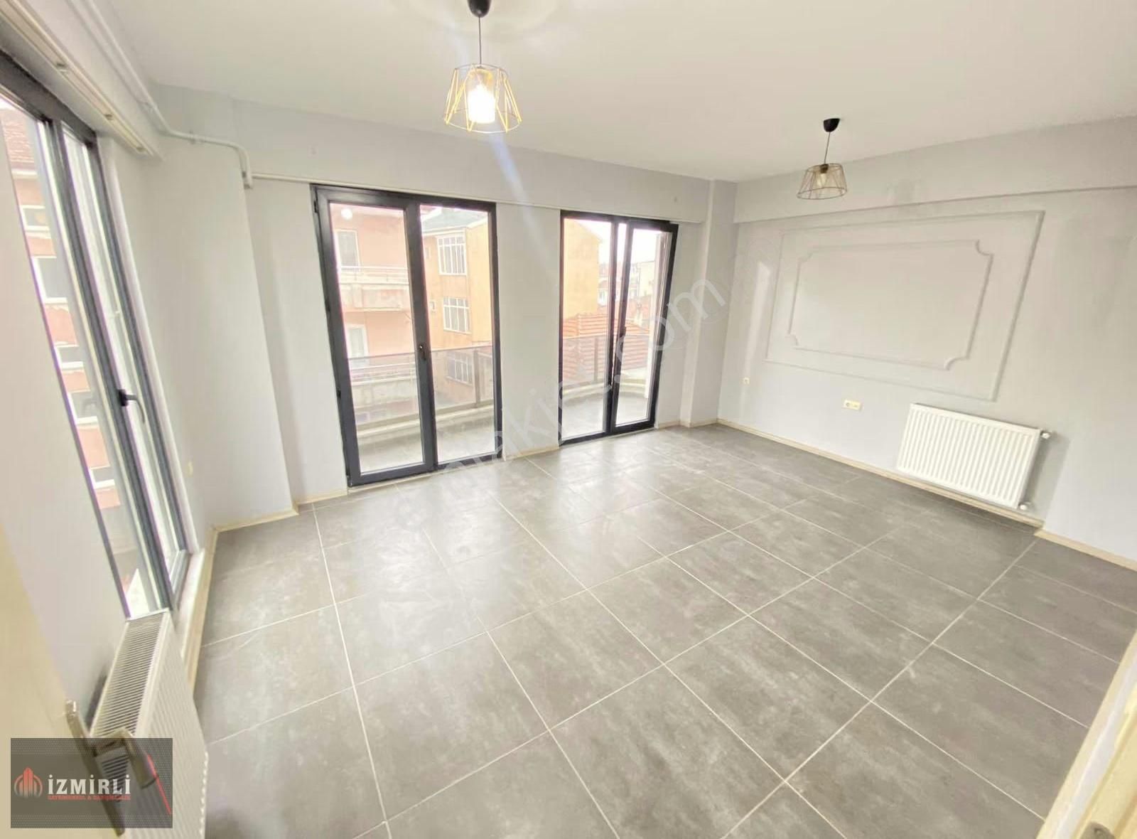 Adapazarı Çarşı 1+1 Kiralık Daire