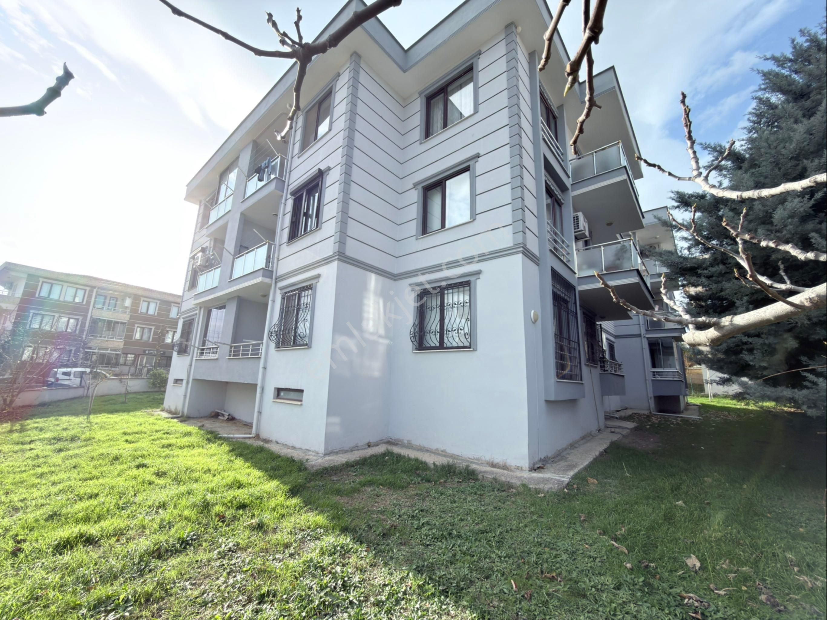 Adnan Menderes' De Satılık Geniş 3+1 Daire!!! - Görsel 4