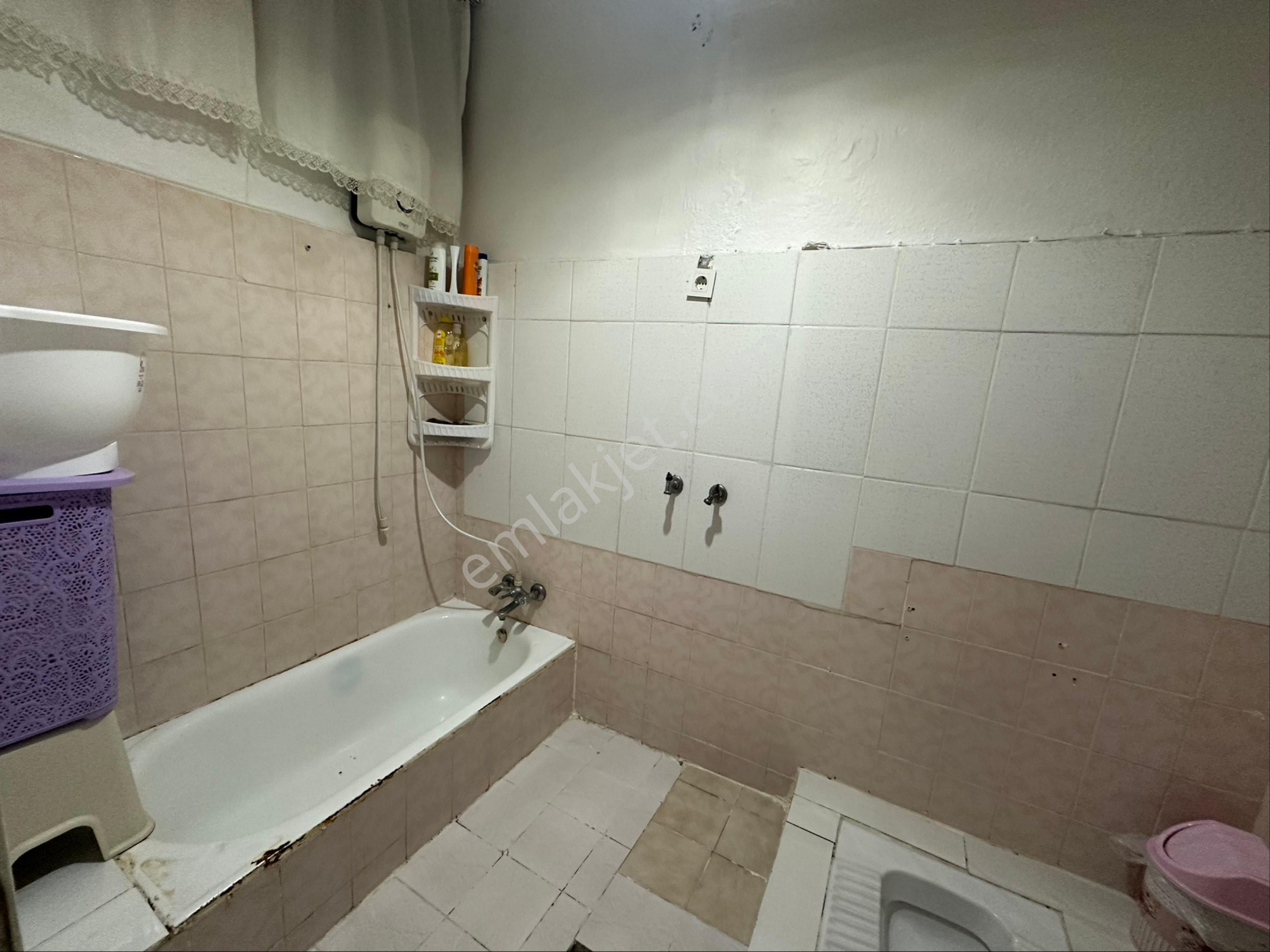 Bornova Altındağ Birlik Mah. | Kat Mülkiyetli | 2+1 70m² | - Görsel 13