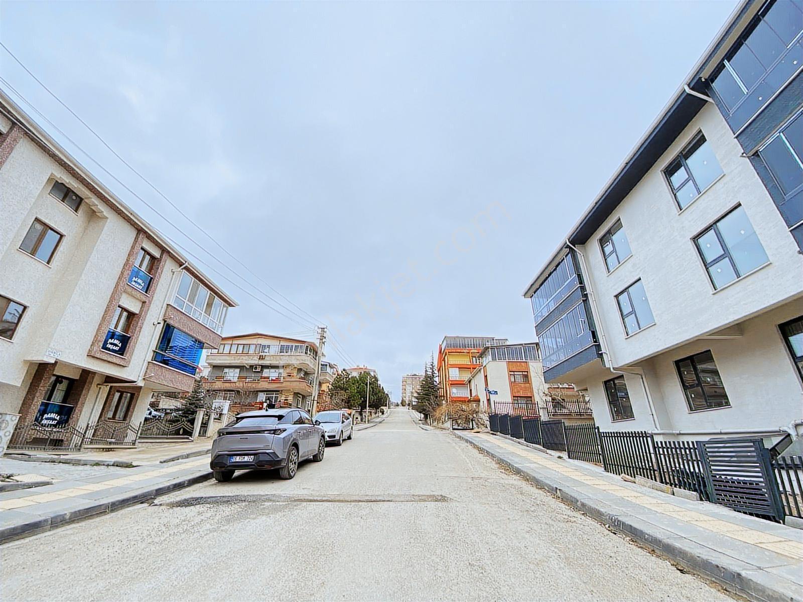 An-ka'dan Şehitlik'te 3+1 Sıfır Yapılı Giriş Kat Daire - Görsel 18