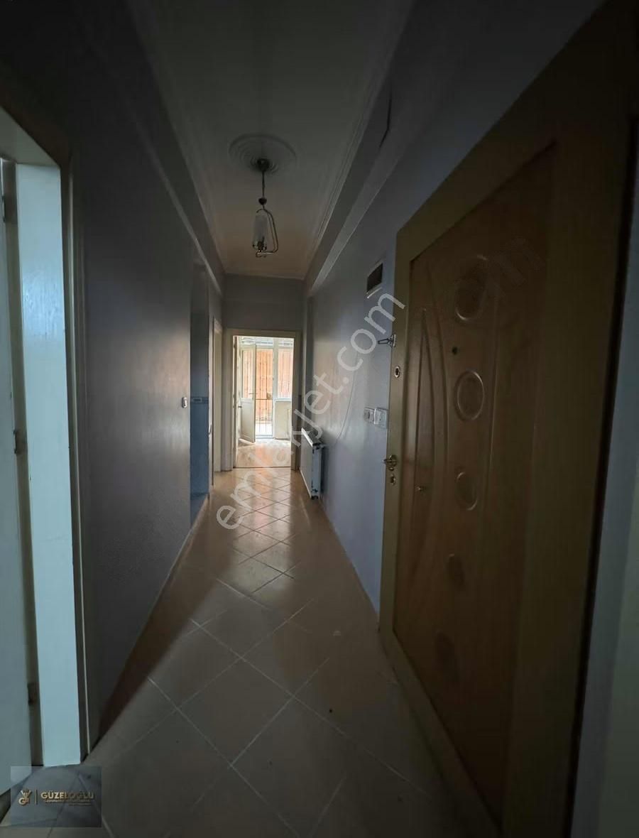 Küçükçekmece Mehmet Akif Mahallesi Kiralık 2+1 Bahçekatı Daire - Görsel 2