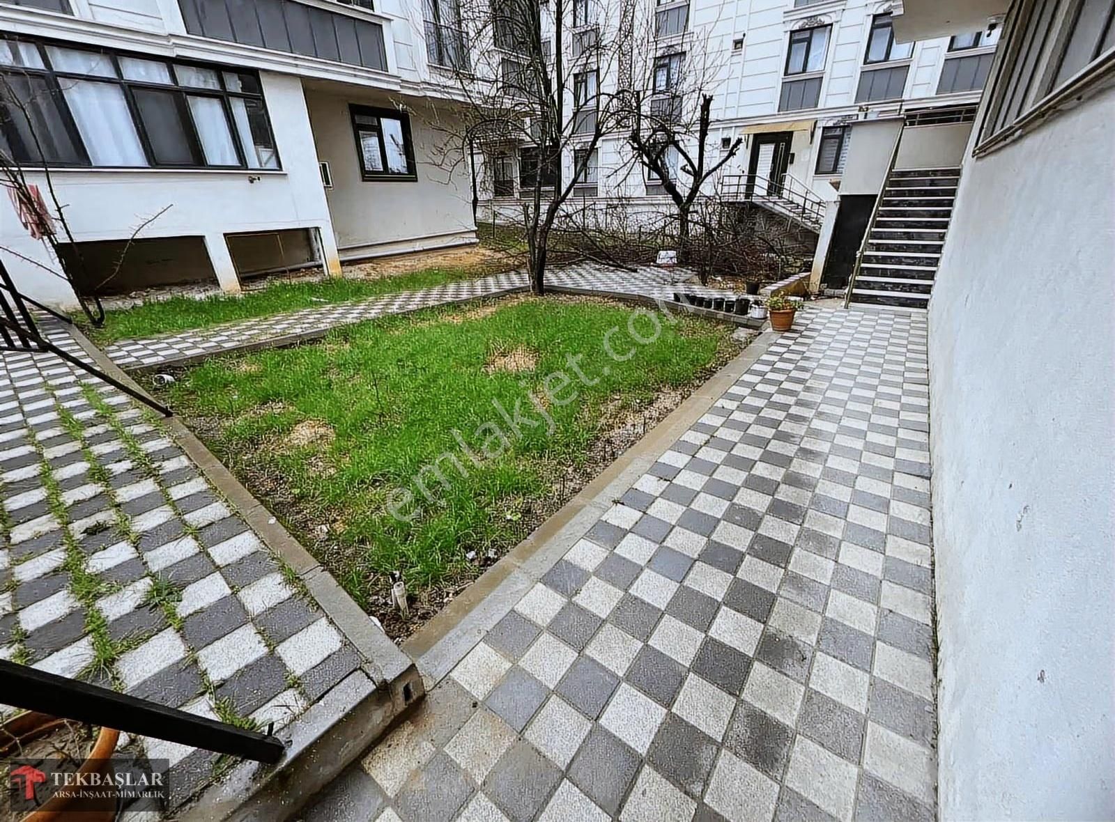 Millet Bahçesi Karşısı, Butik Sitede 1+1 Asansörlü, Teraslı !!! - Görsel 16