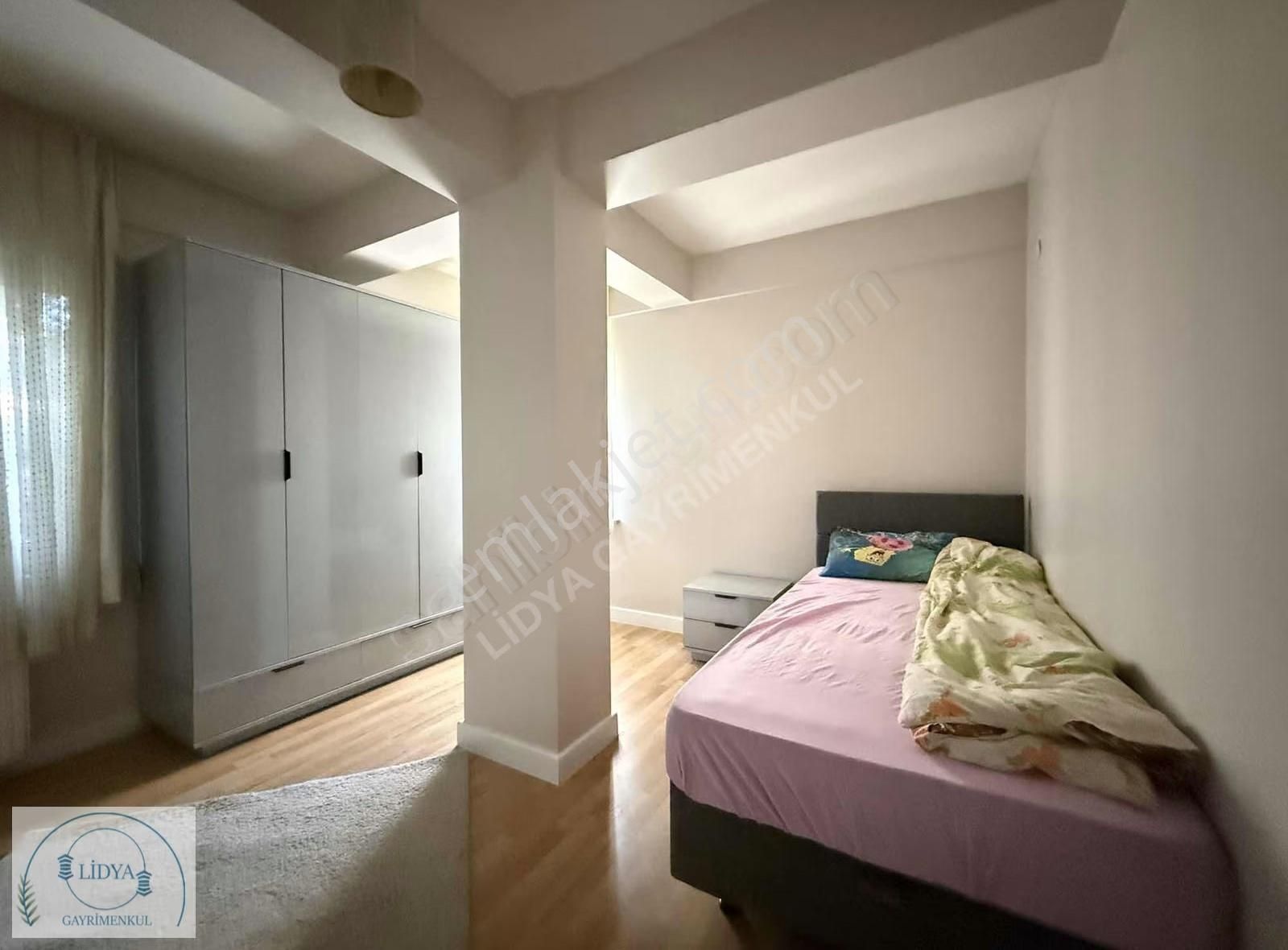 İnönü Mah. Ferah Eşyalı 2+1 Site İçerisinde - Görsel 21