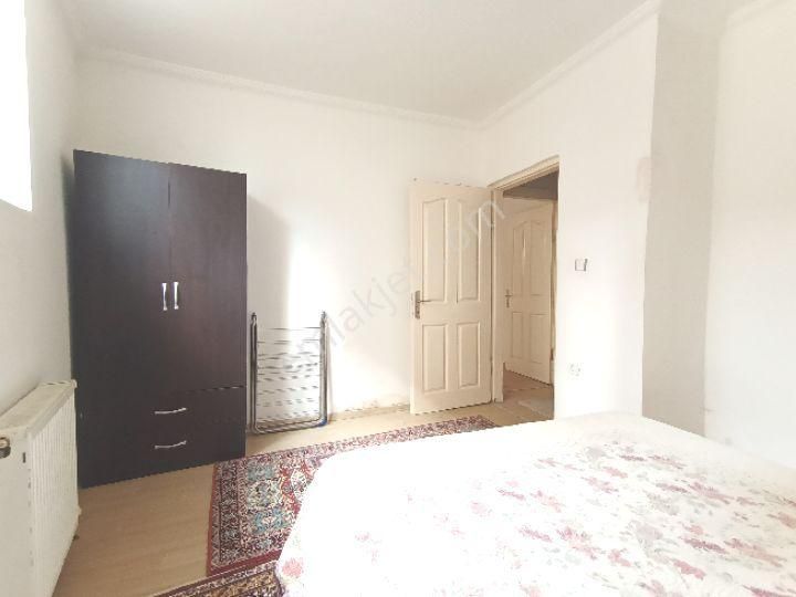 Çekmeköy Merkez Mh De1+1 Bahçe Kat,kombilieşyalı Daire - Görsel 15