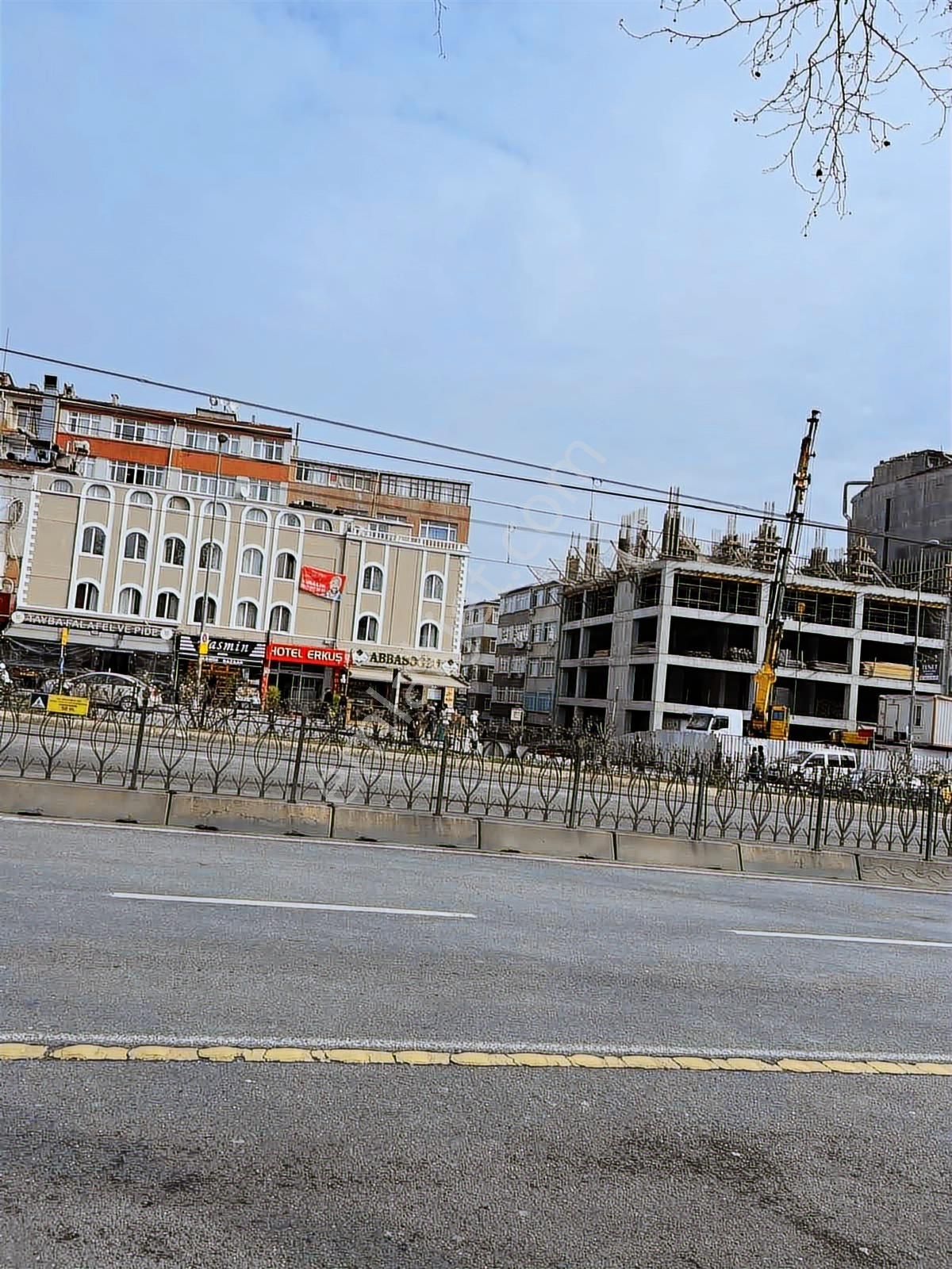 Yusufpaşa Caddesine Çok Yakın 50 M2 Satılık Dükkan Krediye Uygun - Görsel 10