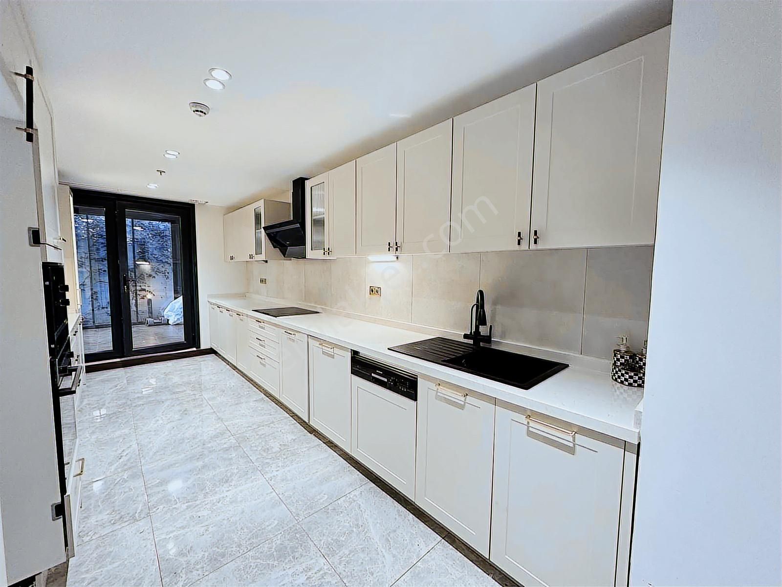 Sevcan Remax Nef Bahçelievler Özel Tasarımlı Yaz/kış Bahçeli 3+1 - Görsel 14