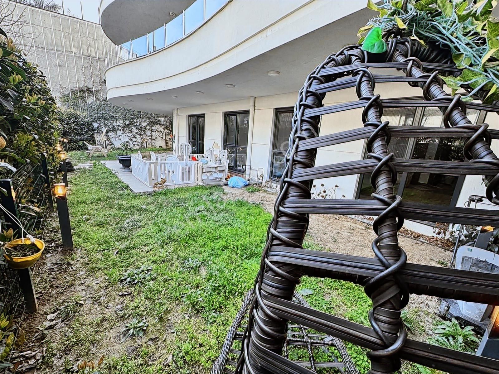 Sevcan Remax Nef Bahçelievler Özel Tasarımlı Yaz/kış Bahçeli 3+1