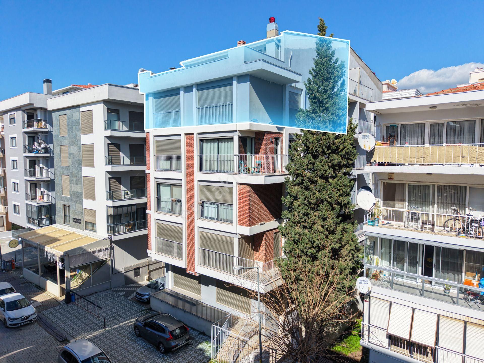 Karşıyaka Bostanlı Satılık Teraslı Dubleks 4+1 Daire - Görsel 6