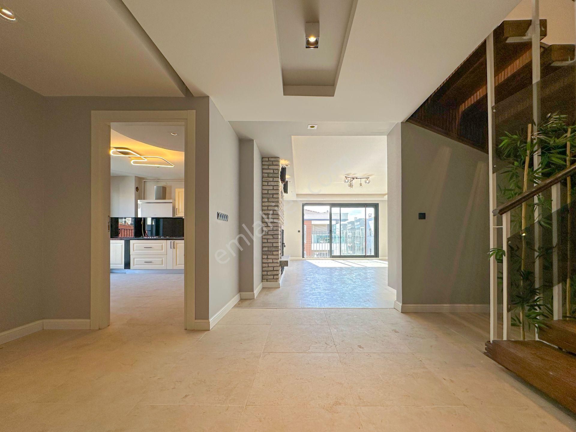 Karşıyaka Bostanlı Satılık Teraslı Dubleks 4+1 Daire - Görsel 19