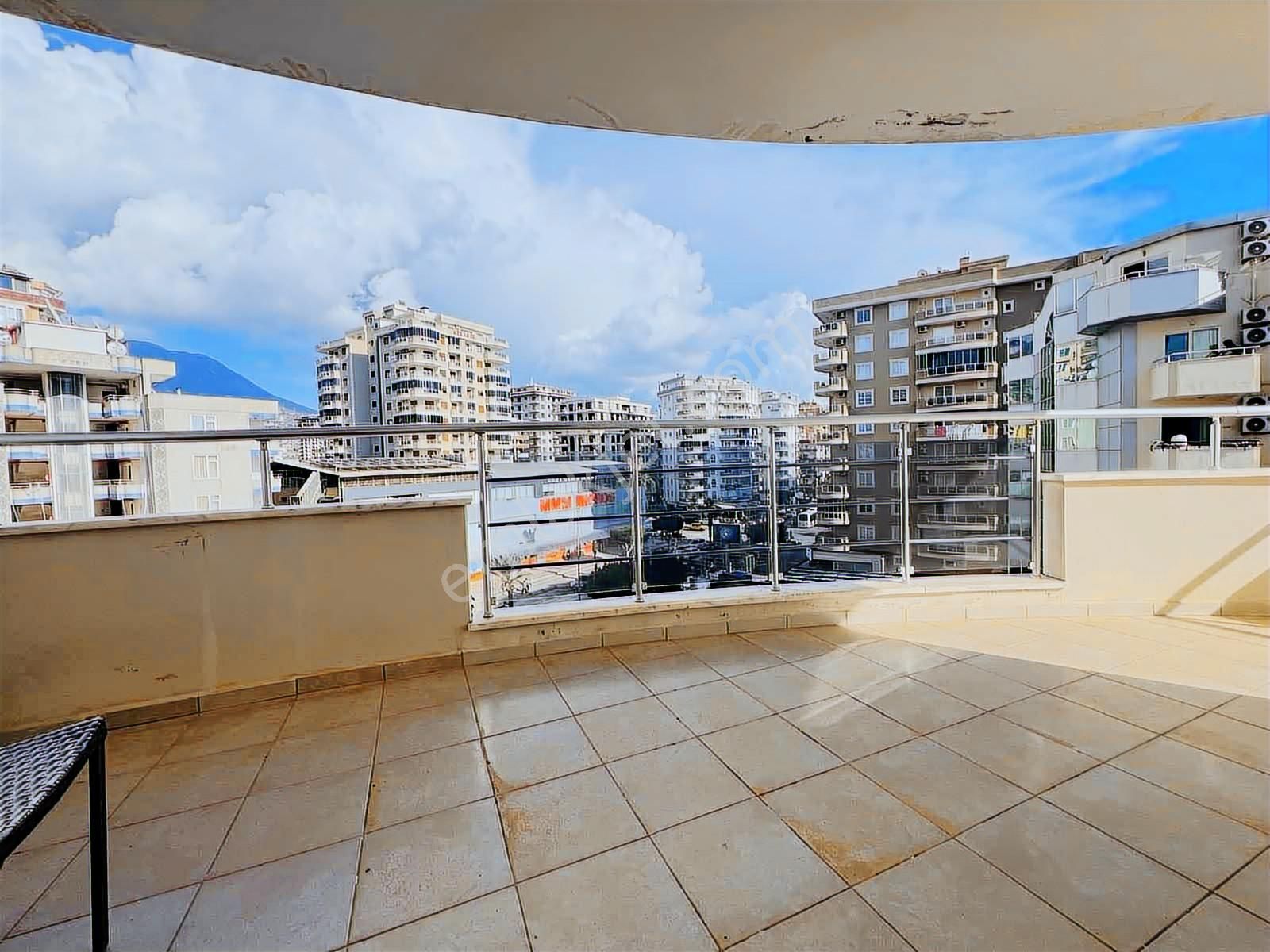 Barbaros Cad Deniz Manzaralı Eşyalı Kiralık 2+1 Ayrı Mutfak - Görsel 3