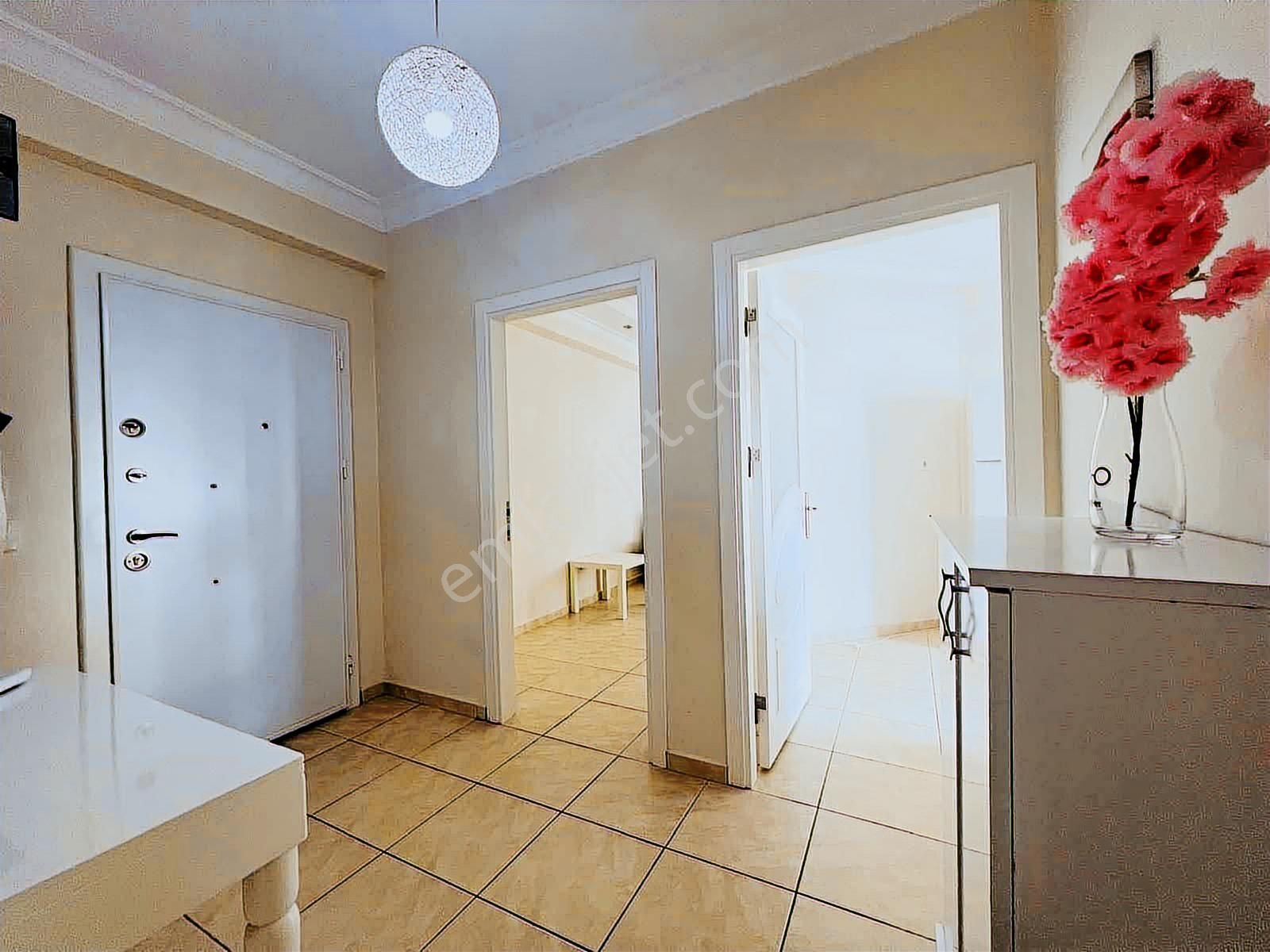 Barbaros Cad Deniz Manzaralı Eşyalı Kiralık 2+1 Ayrı Mutfak - Görsel 18
