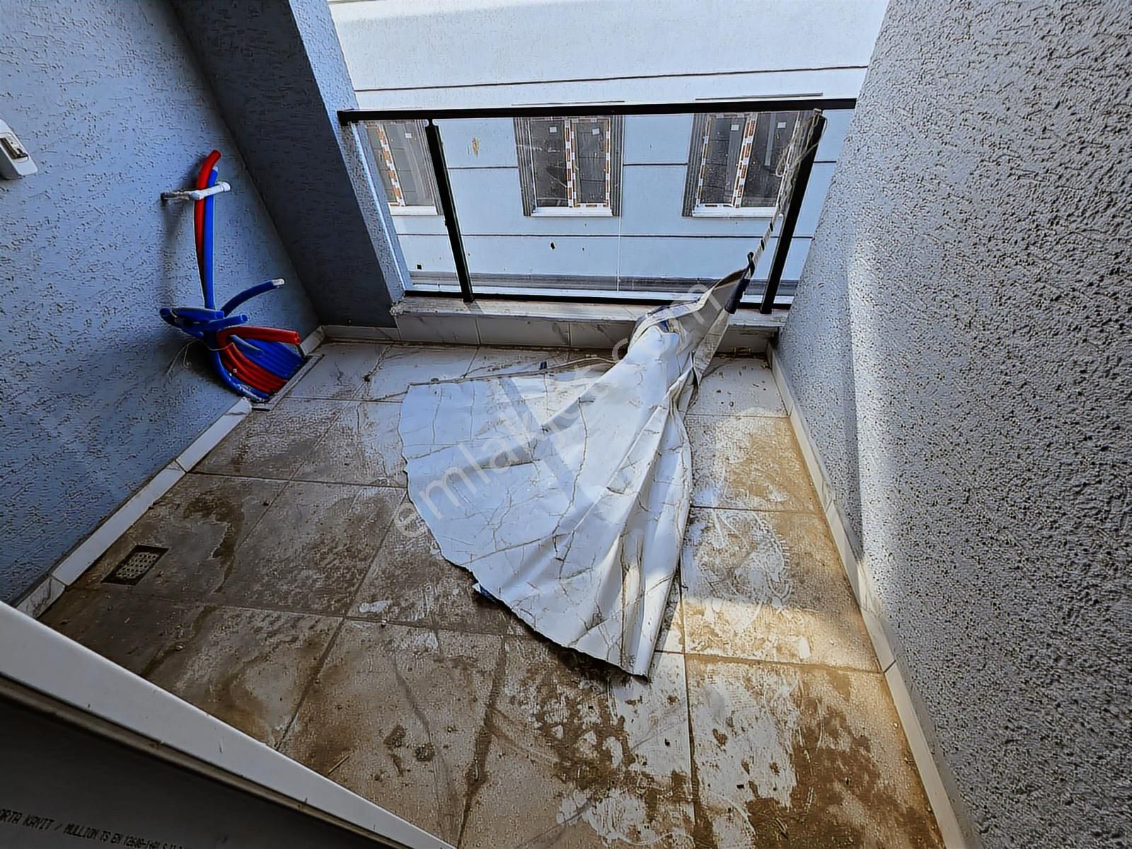Hatip Mahallesinde 2+1 95m2 2balkonlu Arakat İskanlı Uygun Daire - Görsel 4