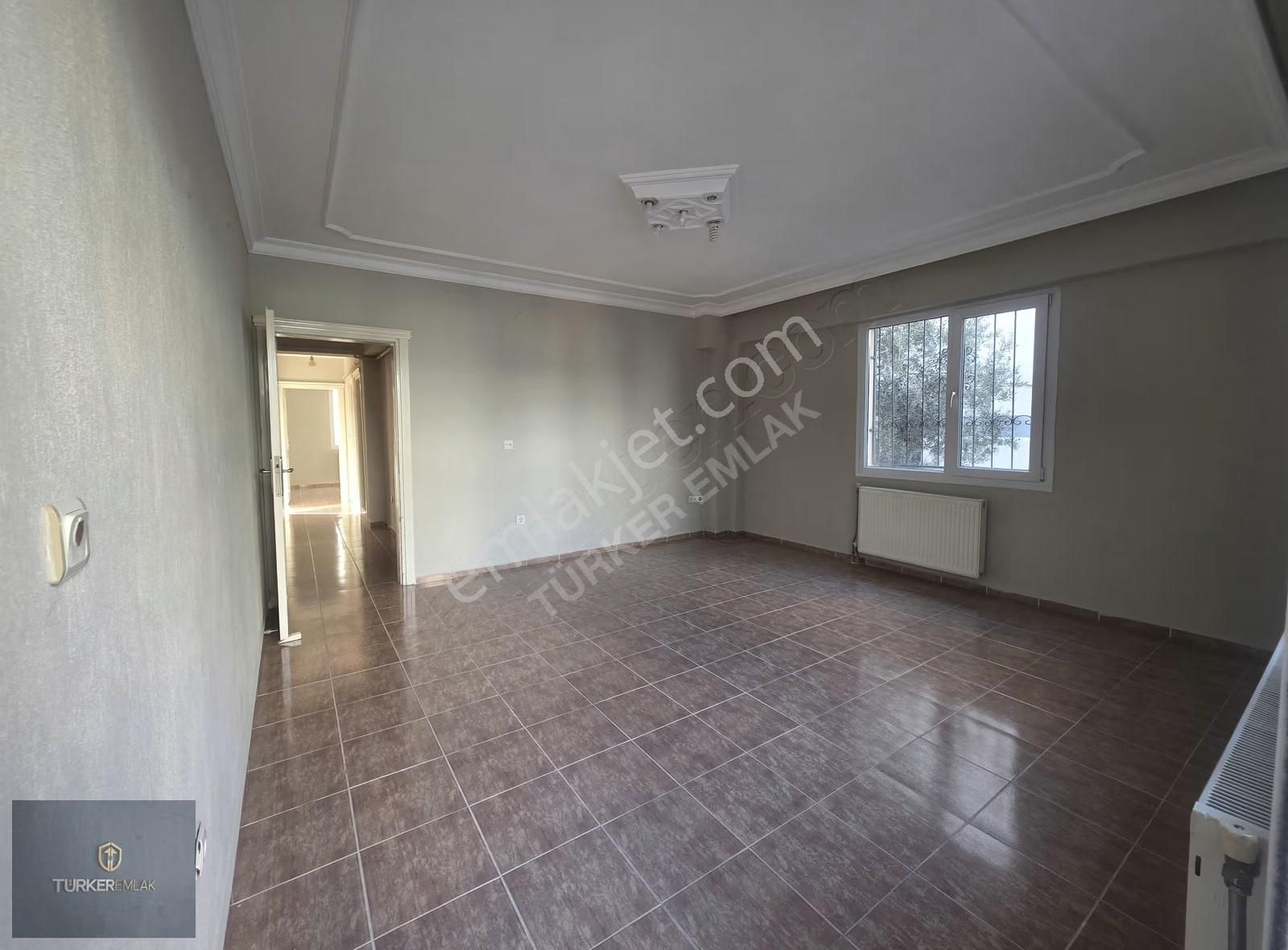 Türker Emlak-kültür Mah.geniş Ara Kat Doğalgazlı Boş Kiralık - Görsel 2