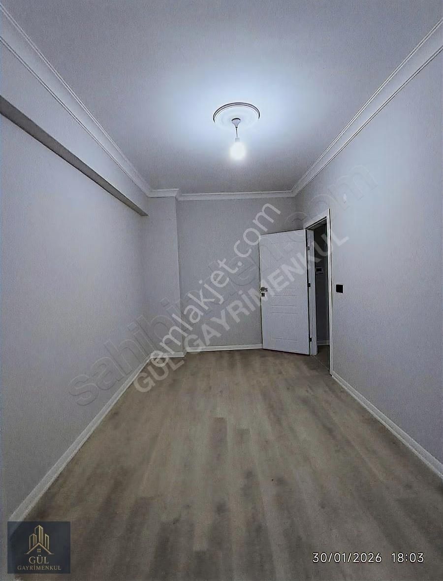 Kapaklı'da Merkezi Konumda Kiralık 3+1 Daire - Görsel 2