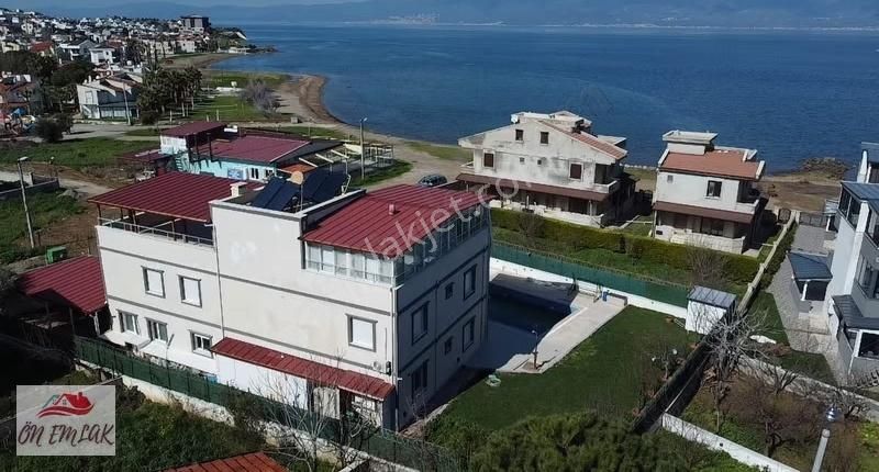 Pelitköy Denize 50 M Eşsiz Manzaralı Havuzlu Müstakil Lüks Villa - Görsel 11