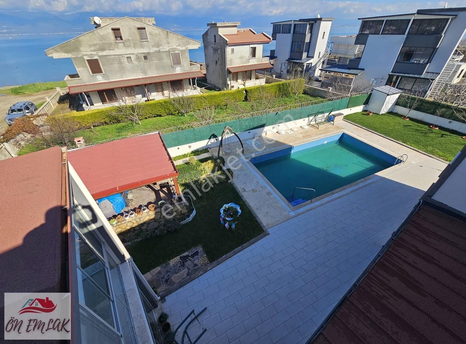 Pelitköy Denize 50 M Eşsiz Manzaralı Havuzlu Müstakil Lüks Villa - Görsel 30