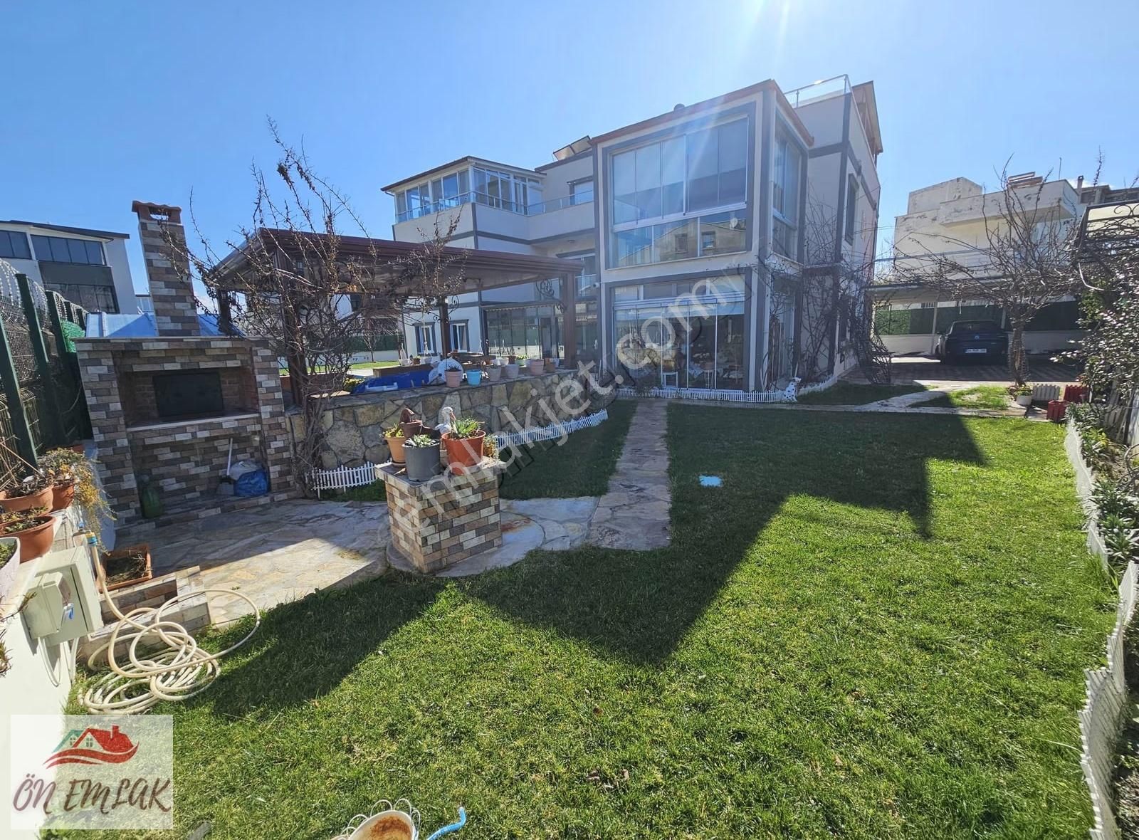 Pelitköy Denize 50 M Eşsiz Manzaralı Havuzlu Müstakil Lüks Villa - Görsel 4