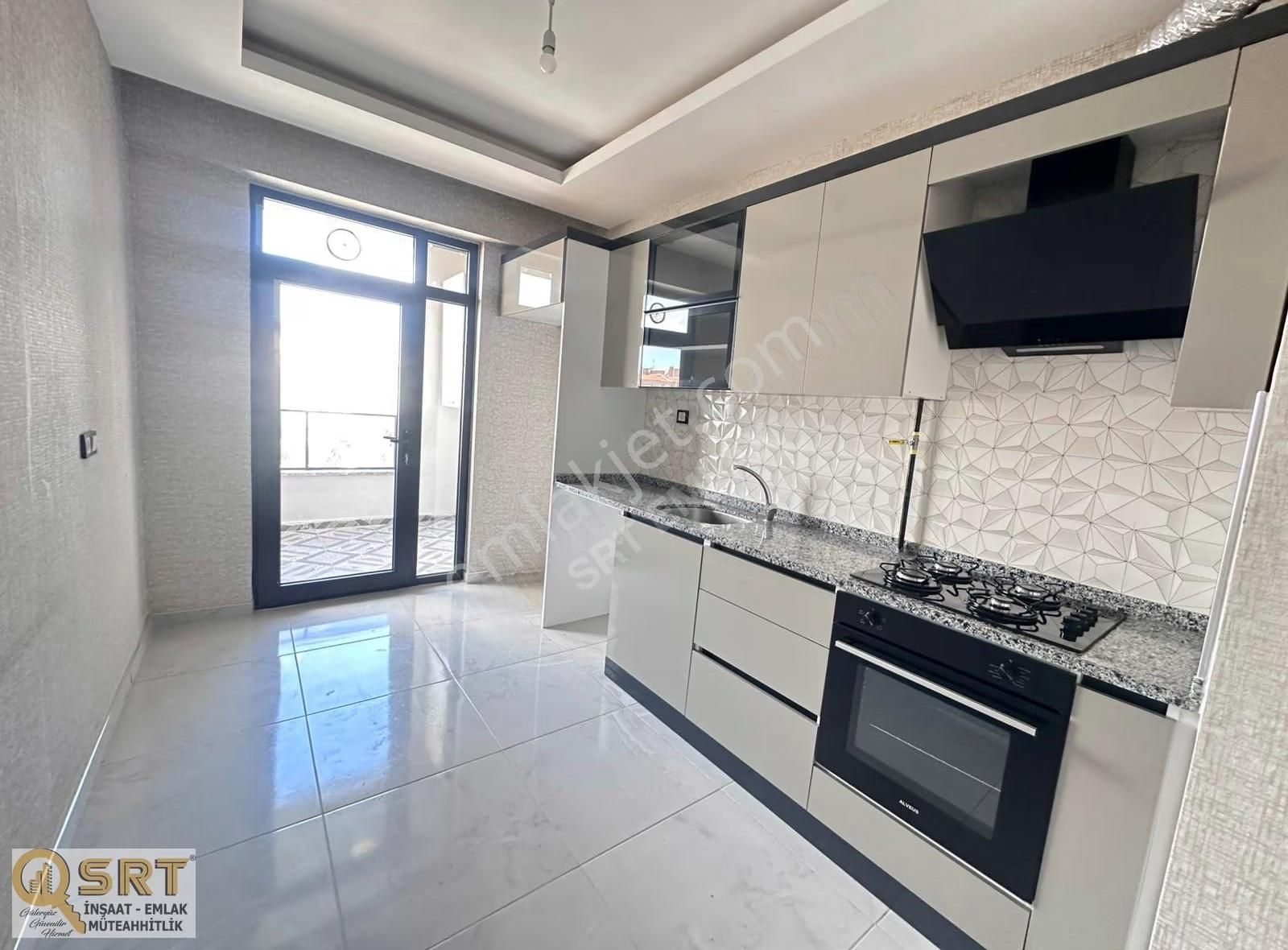 Şehir Hastanesi Yakını Kiralık 2+1 Daire (90m²) - Görsel 2