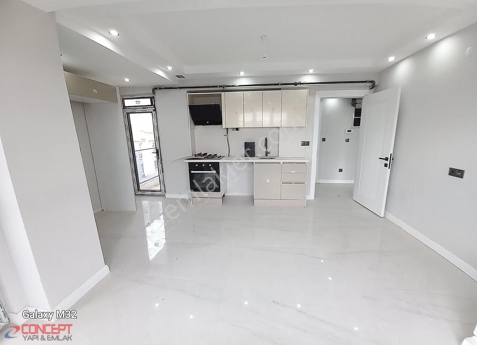 Concept Emlak'tan Cadde Üzeri Satılık 3+1 Dubleks Daire!!!