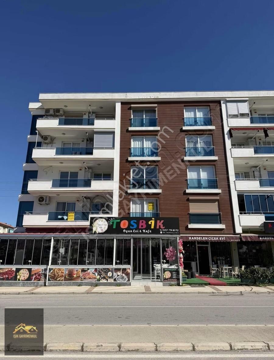 Işık Gayrimenkul'den Satılık Cadde Üzeri Lux 3+1 Daire - Görsel 6