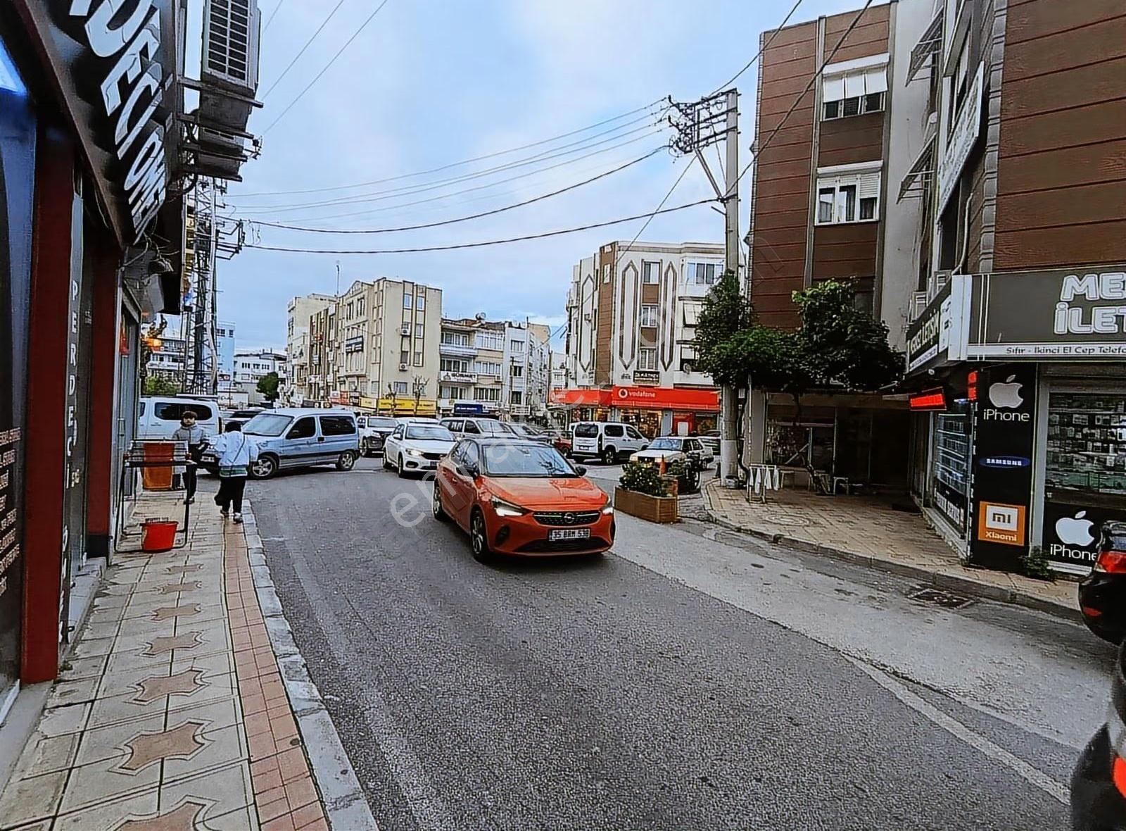 Tam Çarşı Merkezde Cadde Üstü Satılık Dükkan - Görsel 6