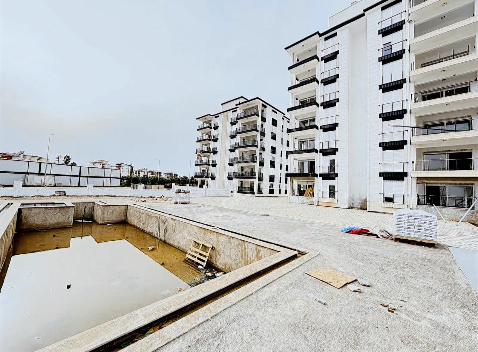 Havuzlu Sitede 2. Kat Konforu Serik Belek Yolu! - Görsel 4