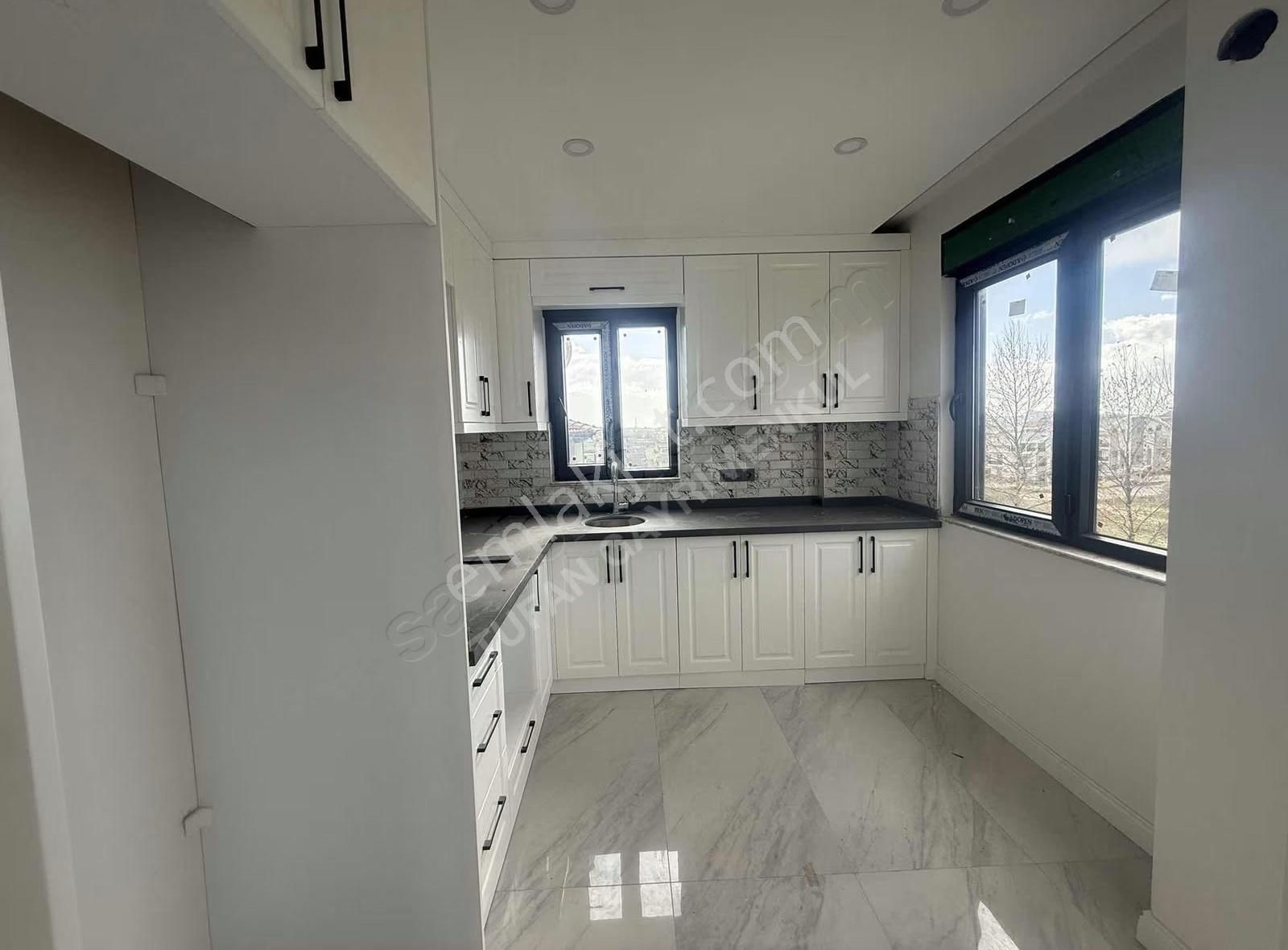 Manavgat Ilıcada Sıfır Ultralüks 2+1 Daire - Görsel 23