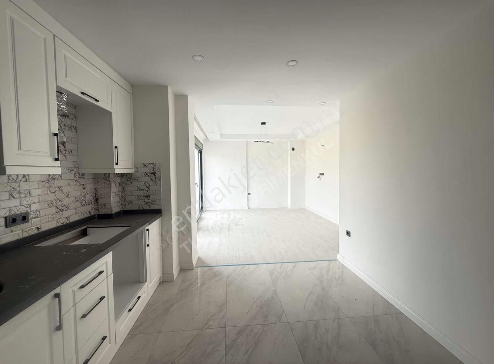 Manavgat Ilıcada Sıfır Ultralüks 2+1 Daire - Görsel 18