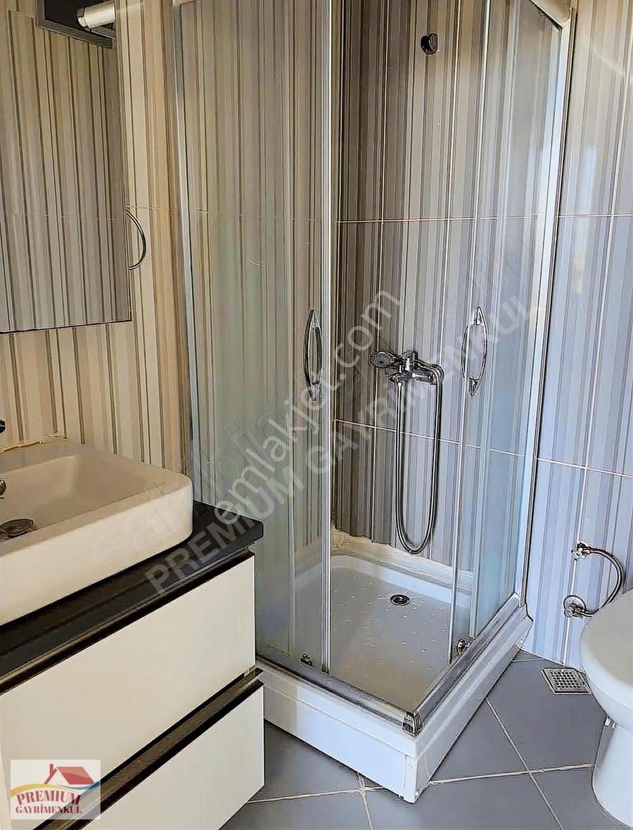 Kayaşehir Emlakkonut Evleri 3+1 Kiralık Manzaralı Daire - Görsel 7