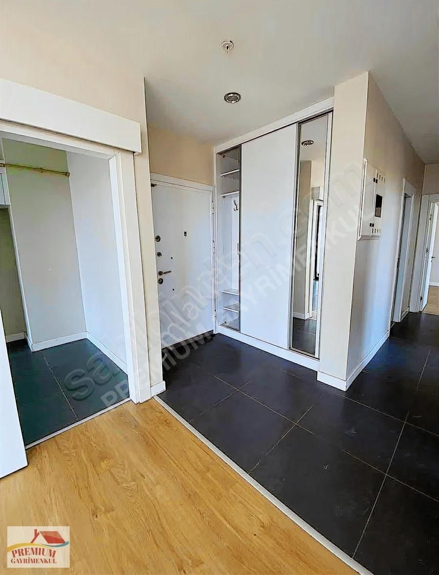 Kayaşehir Emlakkonut Evleri 3+1 Kiralık Manzaralı Daire - Görsel 12