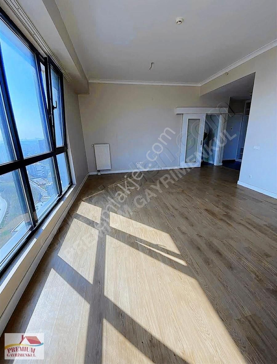 Kayaşehir Emlakkonut Evleri 3+1 Kiralık Manzaralı Daire - Görsel 8