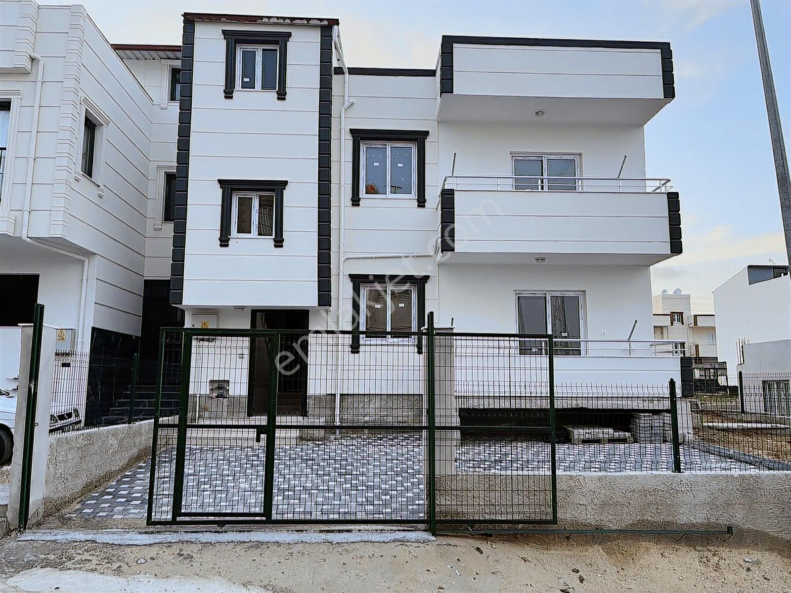 Beycelide 3+1 - 3 Ad. Çok Temiz Ve Bakımlı Daireler Kiralıktır - Görsel 33