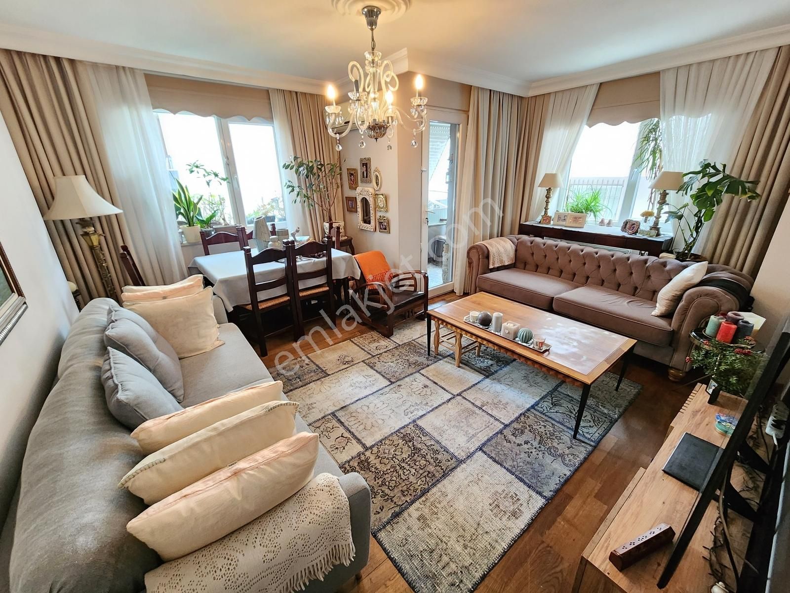 Anka'dan Üsküdar Cumhuriyet 2 Bloklu Sitede 3+1 |taşınmaya Hazır - Görsel 8