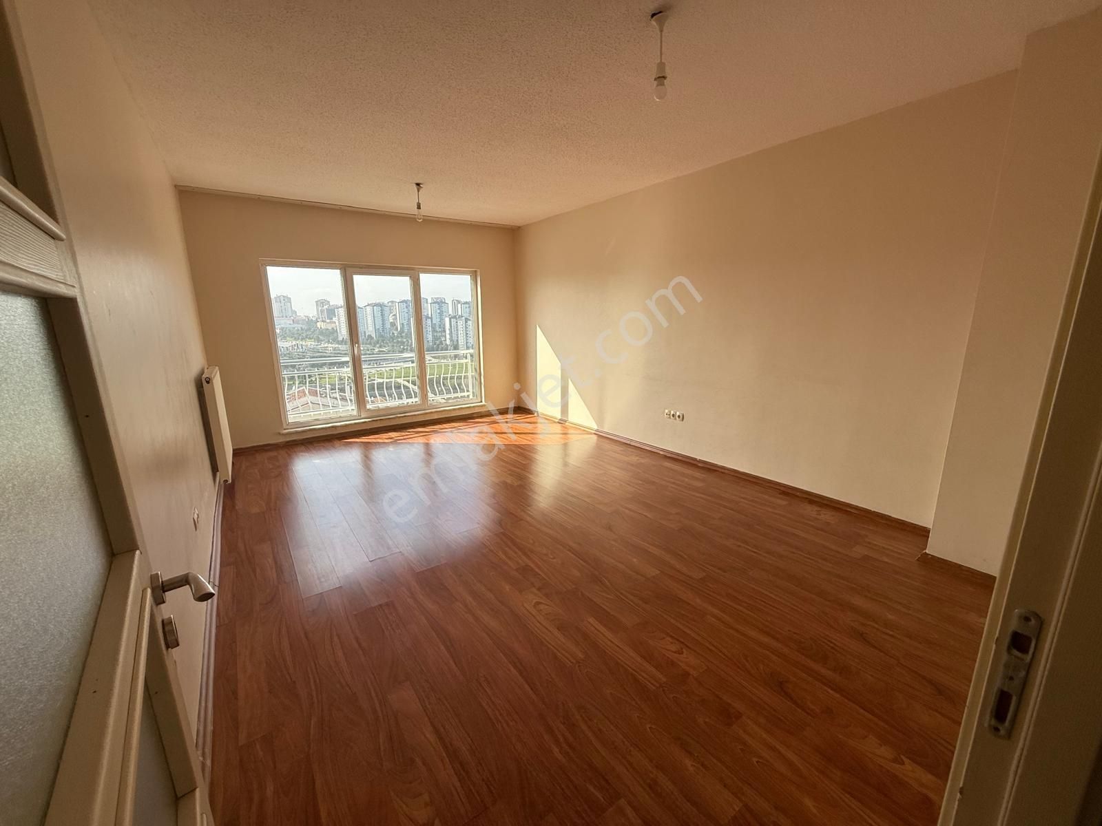 Kayaşehir 15. Bölge 3+1 Kiralık Daire Siteden Metroya İniş Var - Görsel 3