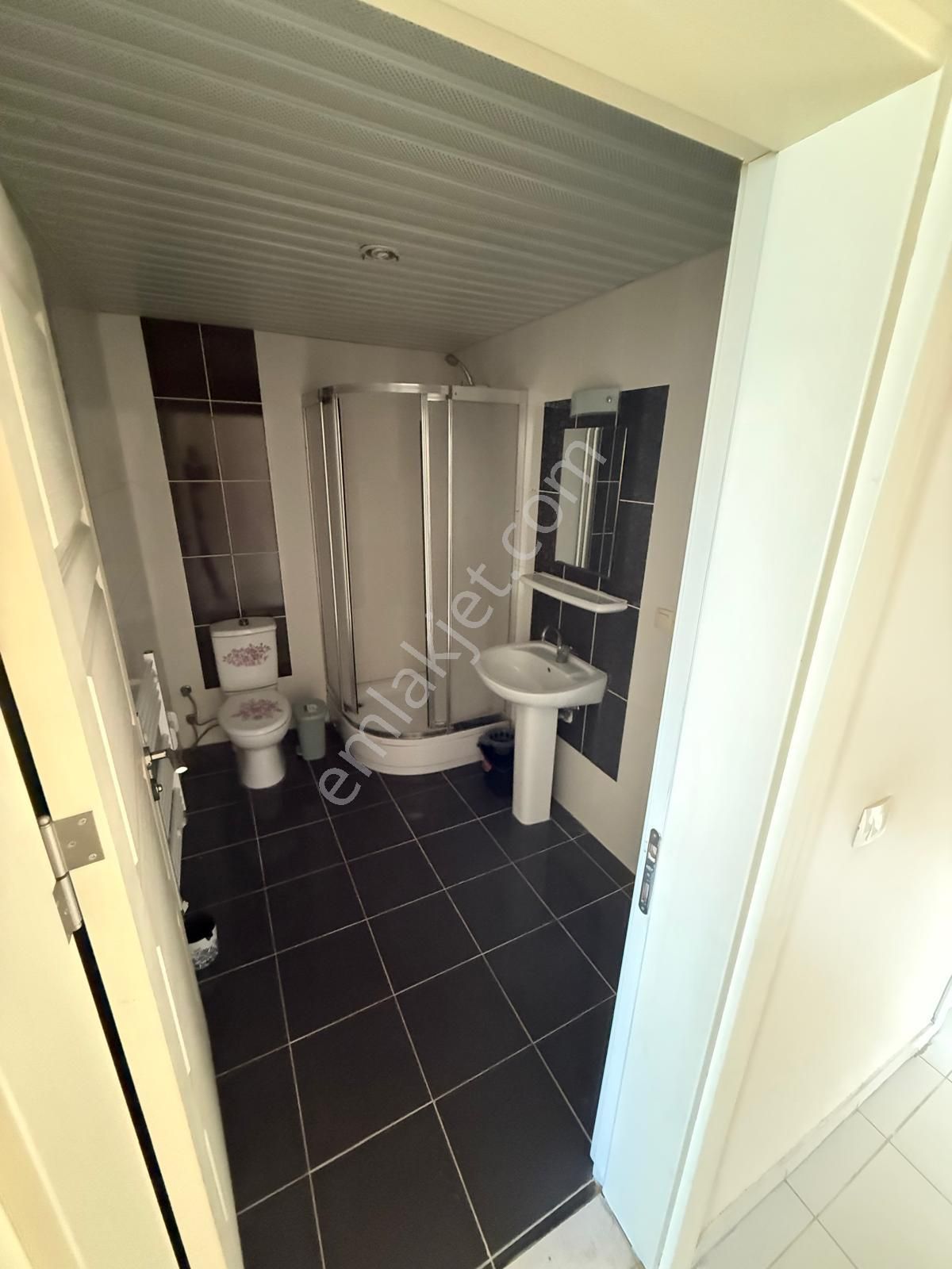 Kayaşehir 15. Bölge 3+1 Kiralık Daire Siteden Metroya İniş Var - Görsel 13