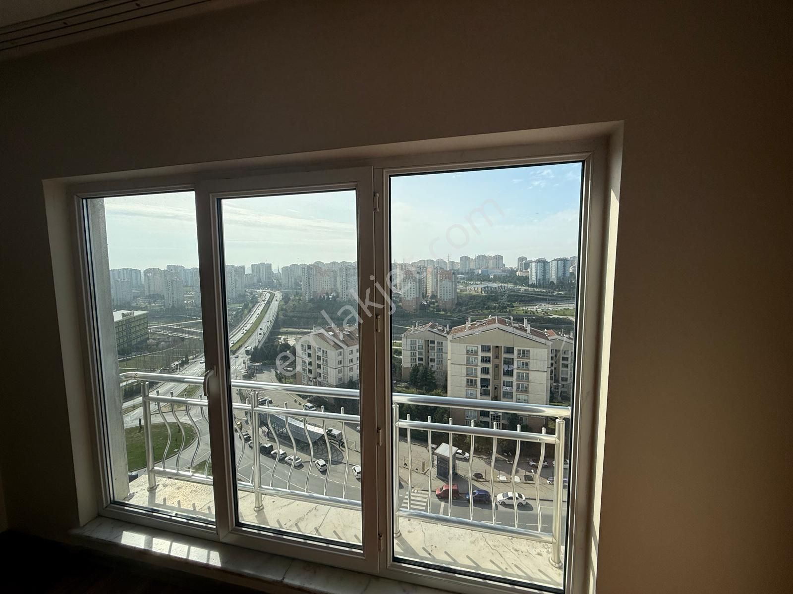 Kayaşehir 15. Bölge 3+1 Kiralık Daire Siteden Metroya İniş Var - Görsel 24