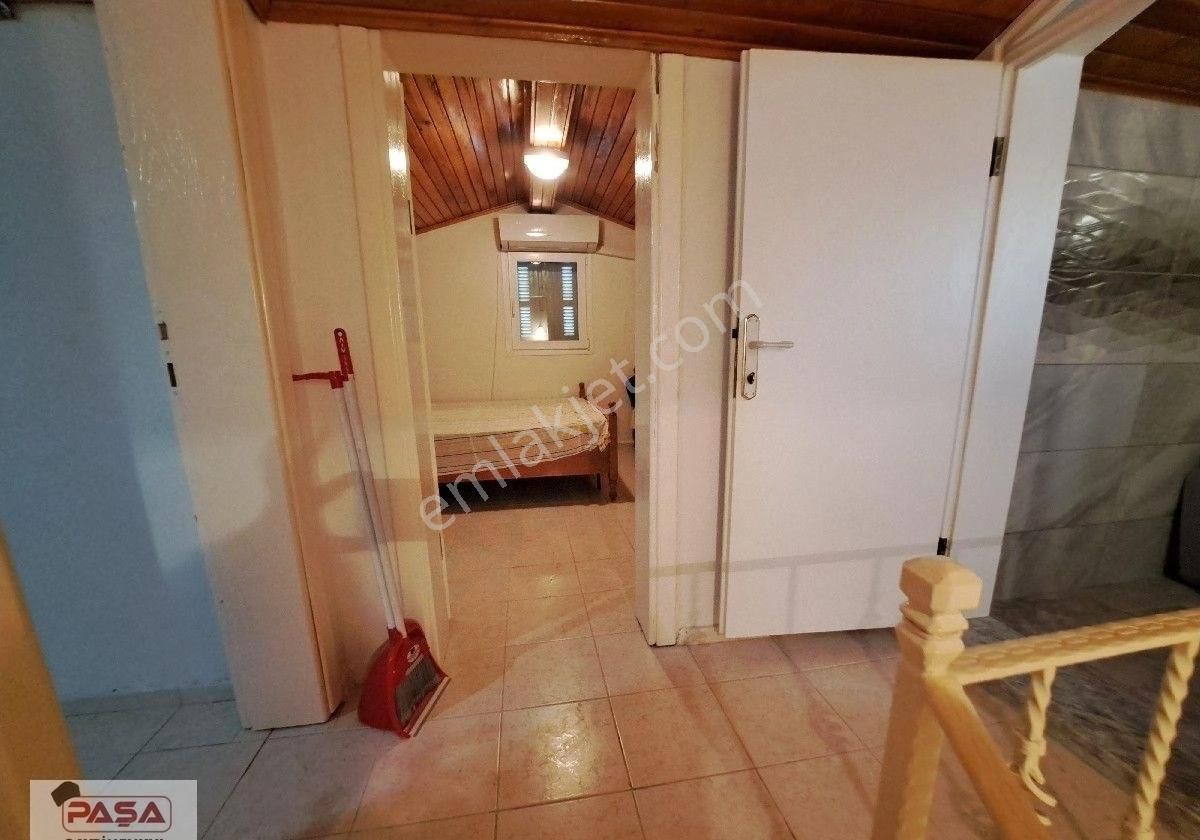 Kuşadasında Satılık Sevgı Plajında Trıpleks 4+1 Villa - Görsel 18