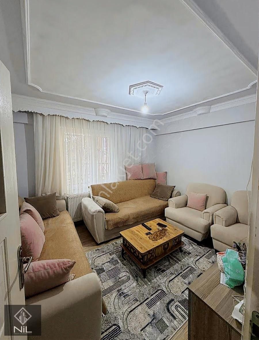 Cadde Üzeri 2+1 Yüksel Giriş Daire İskanlı Kombili Merkezi Konum