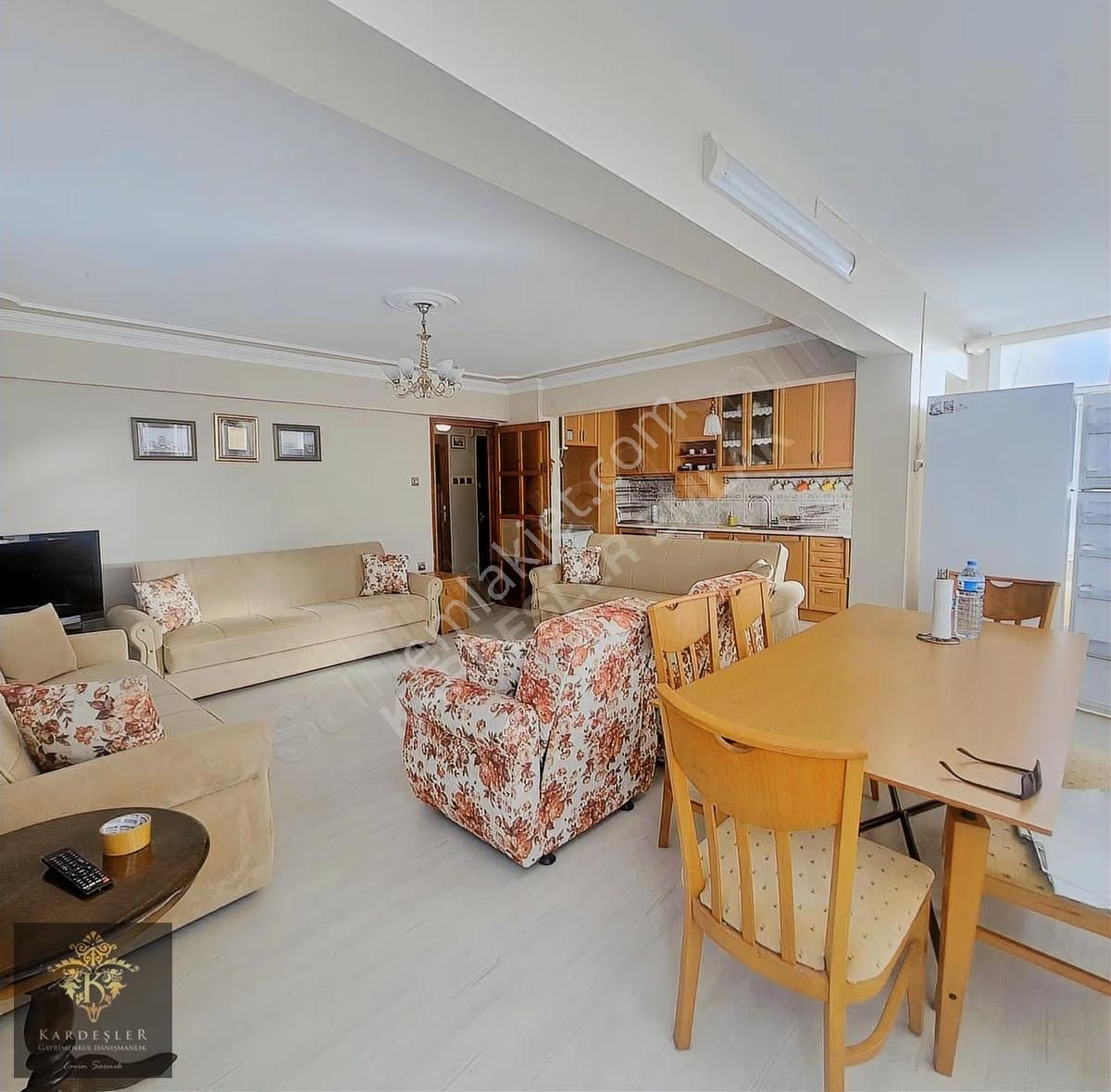 Halitpaşa Mahallesinde Eşyalı Kiralık Daire - Görsel 6