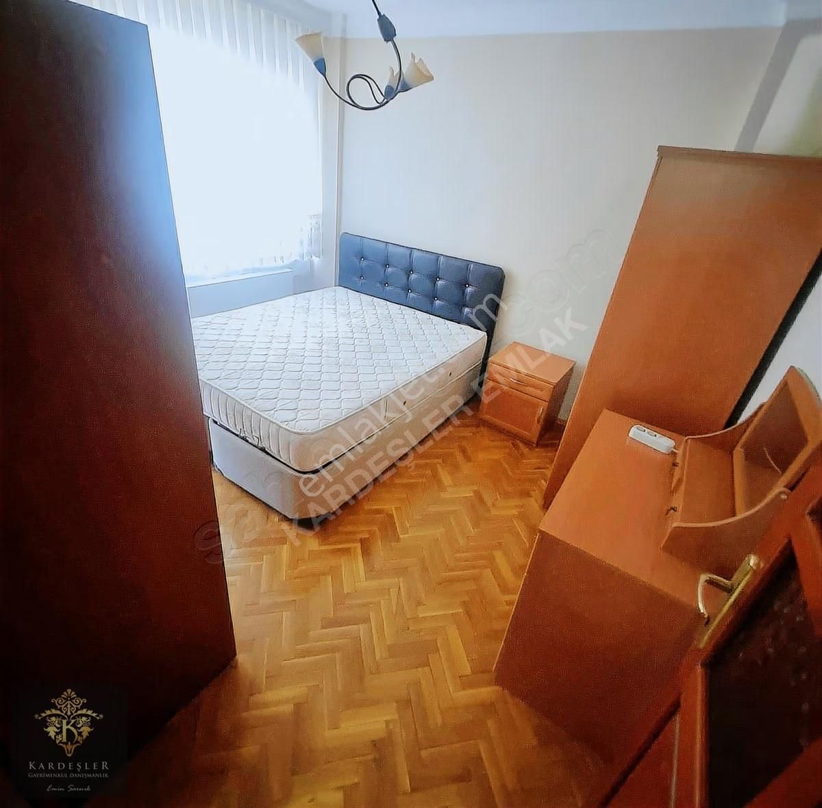 Halitpaşa Mahallesinde Eşyalı Kiralık Daire - Görsel 27