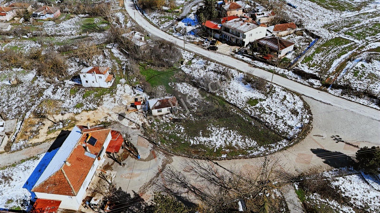 Kırklareli Kapaklı Köyü Stratejik Konumda 500 M² Satılık Arsa