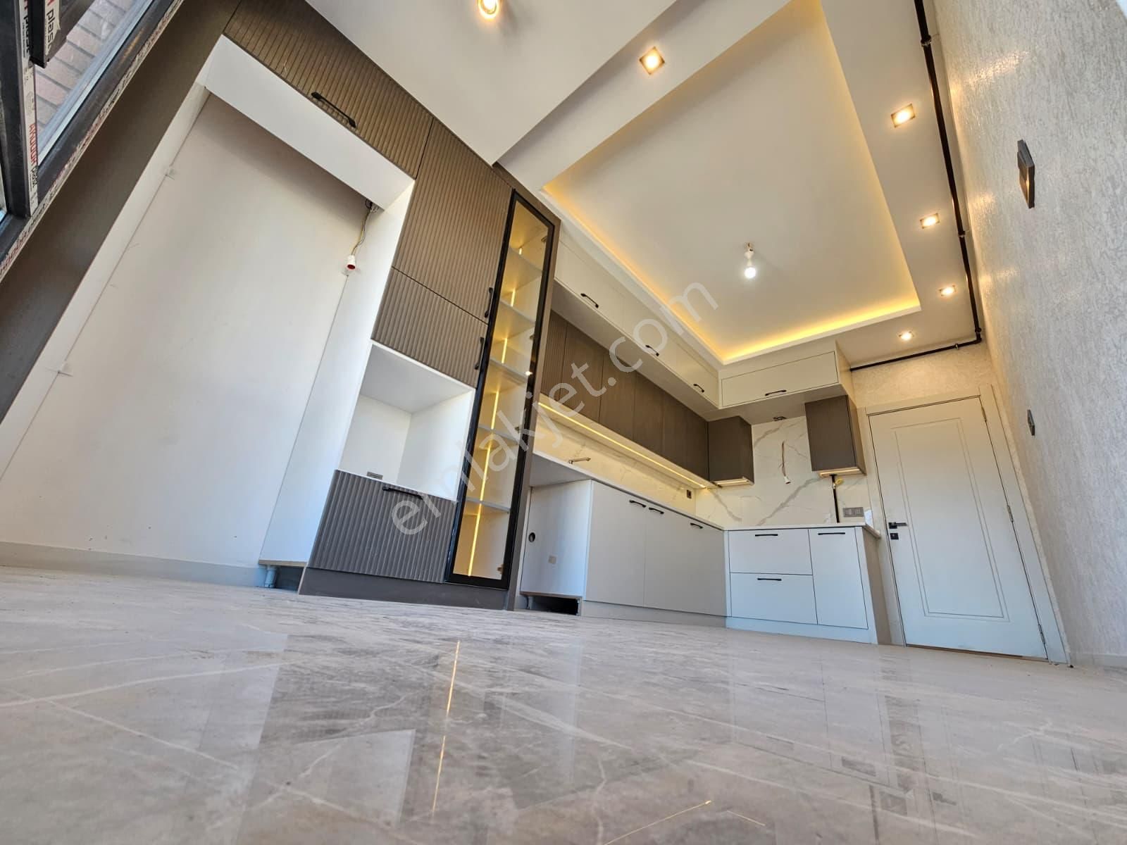 Denizli 1200 Evler De 3+1 Önü Açık Ebeveyn Banyolu Panjurlu - Görsel 2