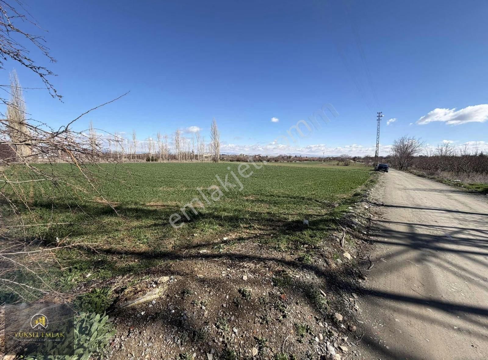 Yüksel Emlaktan Satılık Yatırımlık Bağ Ankara-ısparta Yolu Üzeri - Görsel 28