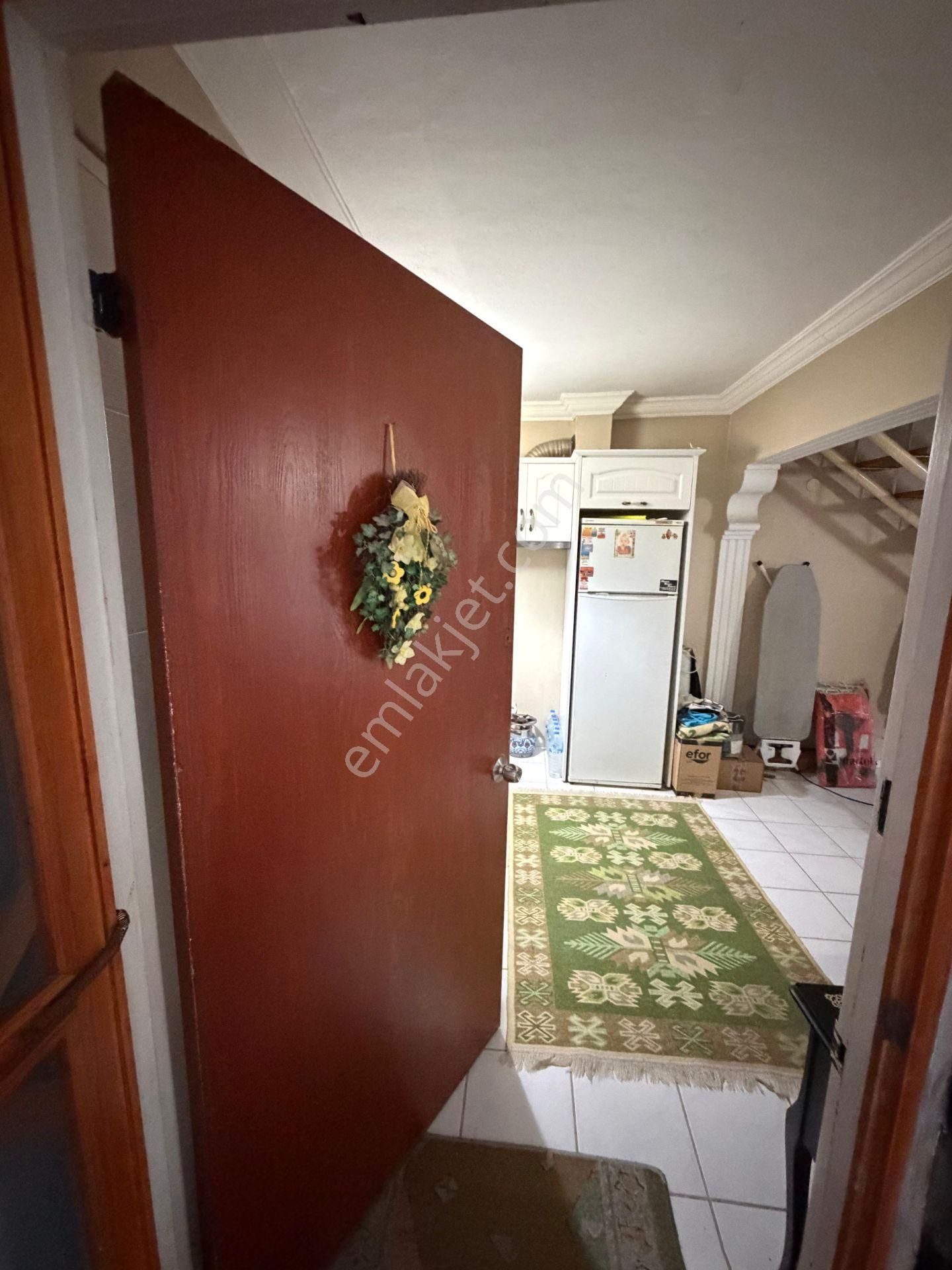 Denize 250' Metre İkiz Nizam (210 M2) 3+1 Bahçeli Dubleks Villa - Görsel 18