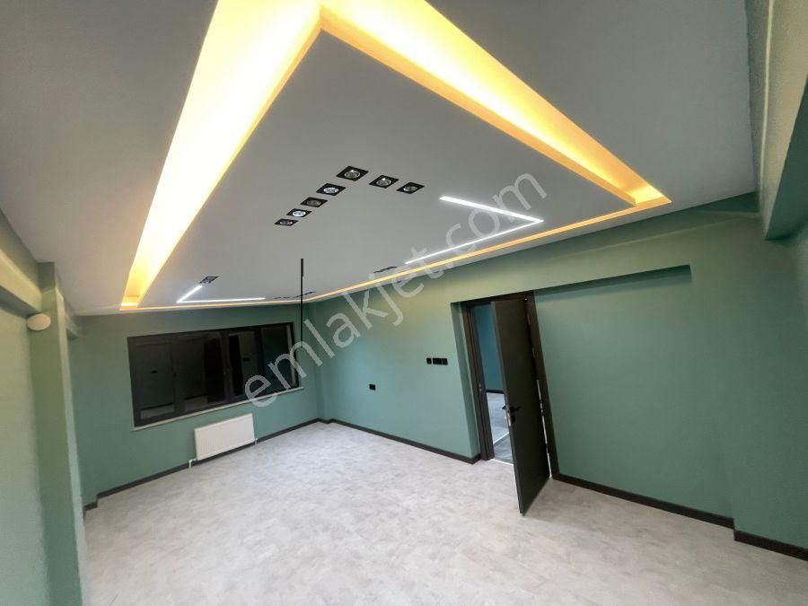 Kd200-kızılcıklı Cad 3+1 Full Bakımlı Kiralık Daire