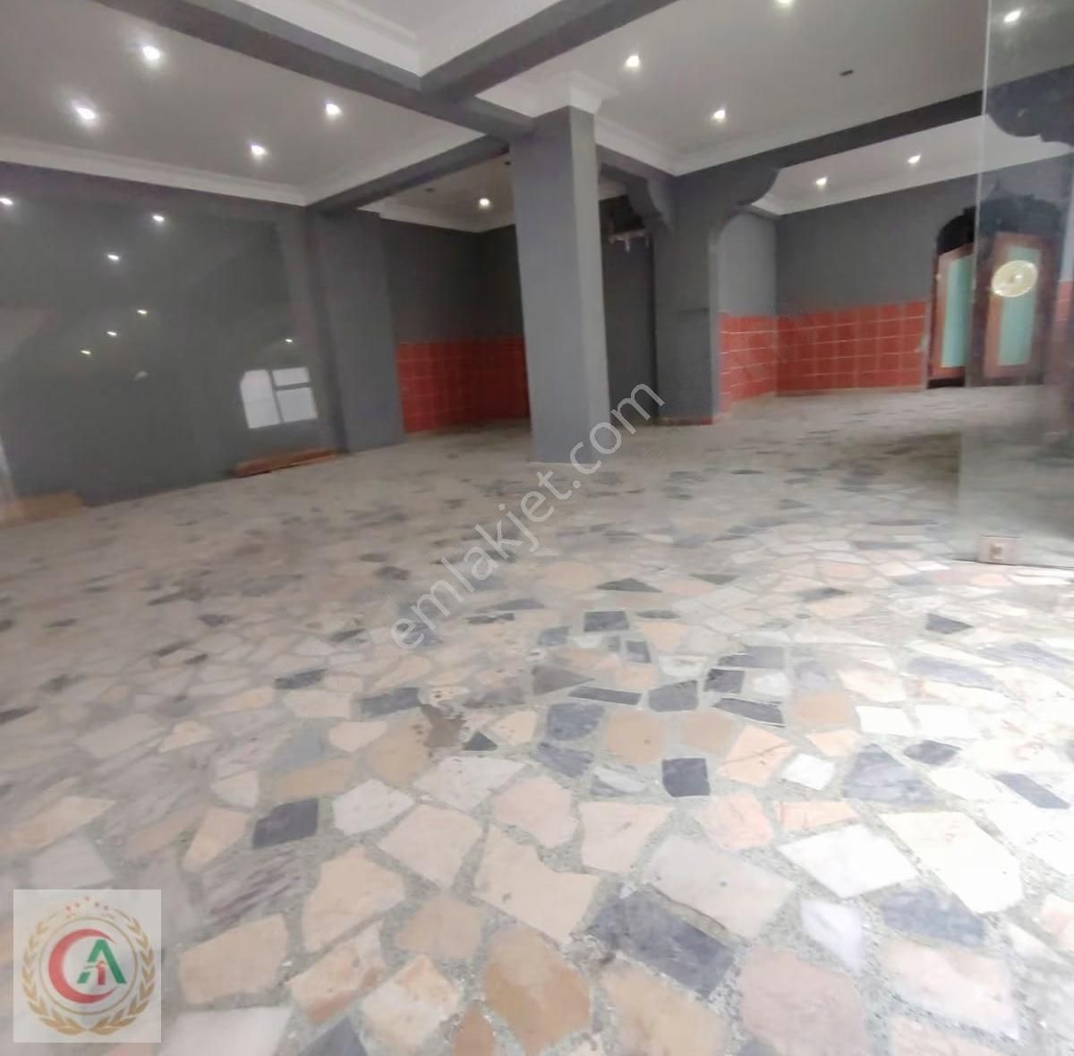 Akdoğan İnşaat Karayolları Mah Cadde Üzeri Kiralık Dükkan 90m2 - Görsel 7