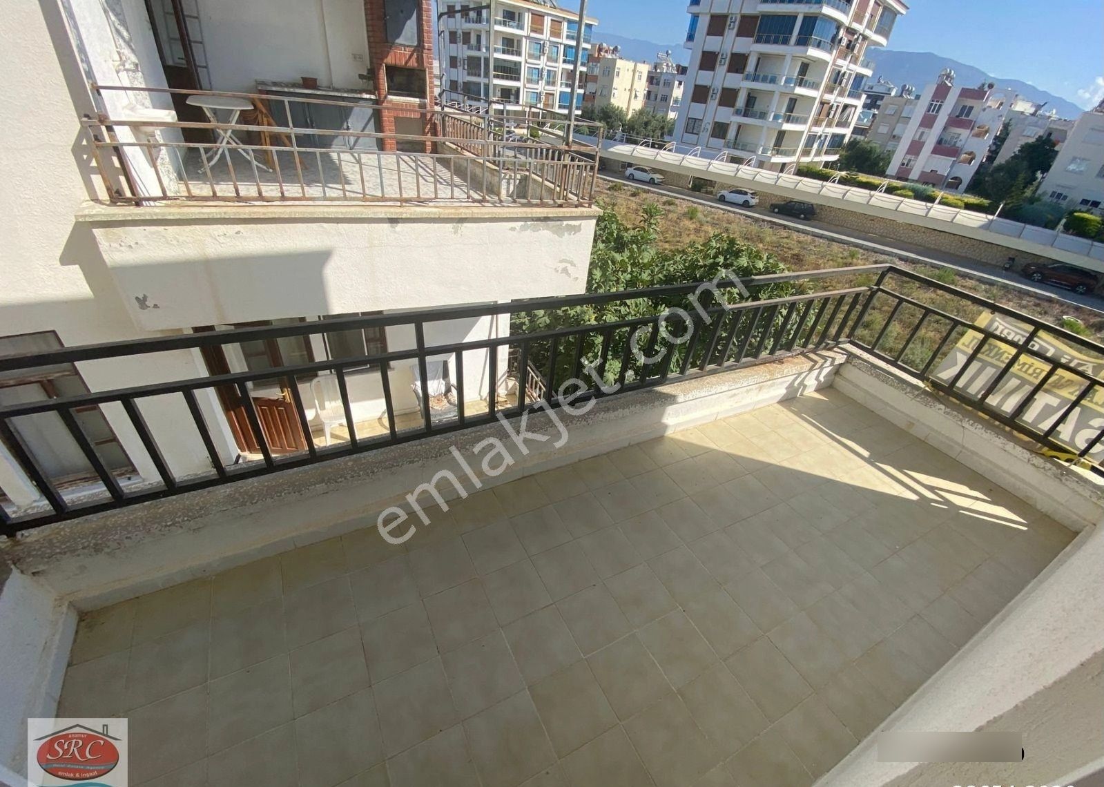Mersin Anamur Sahilde Satılık Tripleks Daire - Görsel 9