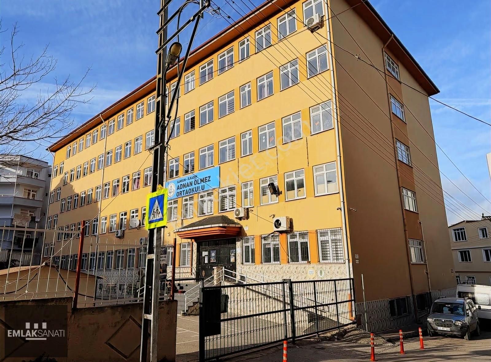 3+1 - Masrafsız İçi Yapılı - Merkezi Konumda - Otoparklı Fırsat - Görsel 17