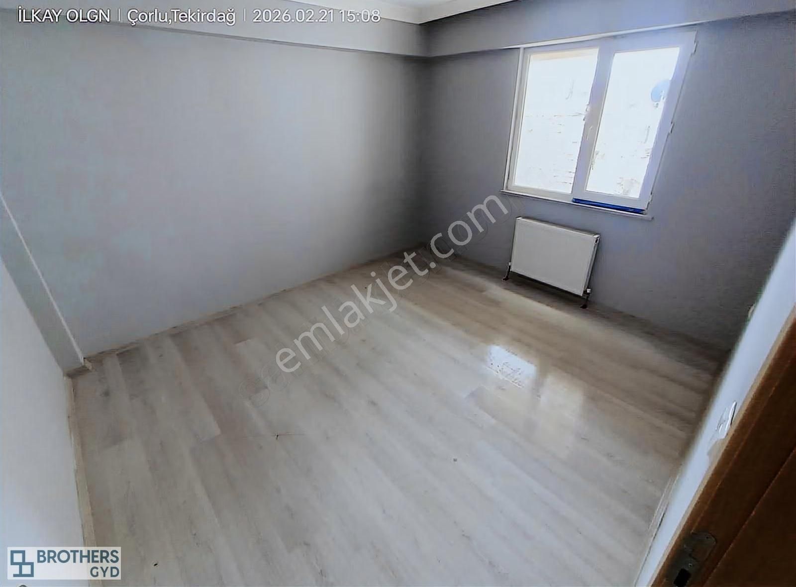 Brothersdan Kemalettin Mah.115m2 2+1 Kiralık Daire - Görsel 2
